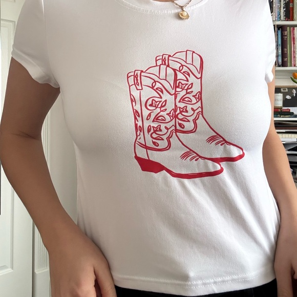 SHEIN White Tee with Red Boot Graphic - Picture 2 of 4
